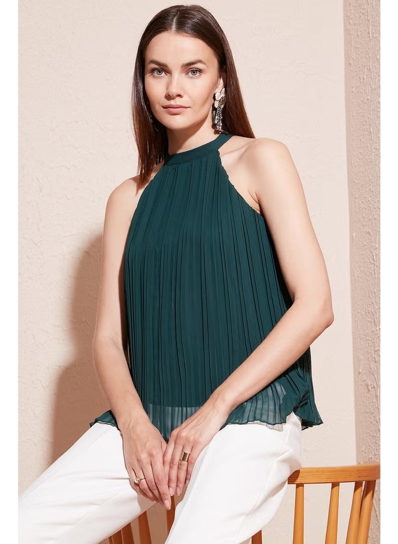 Lela Halter Neck Sleeveless Pleated Women's Blouse 611BZ0220 - Image 2